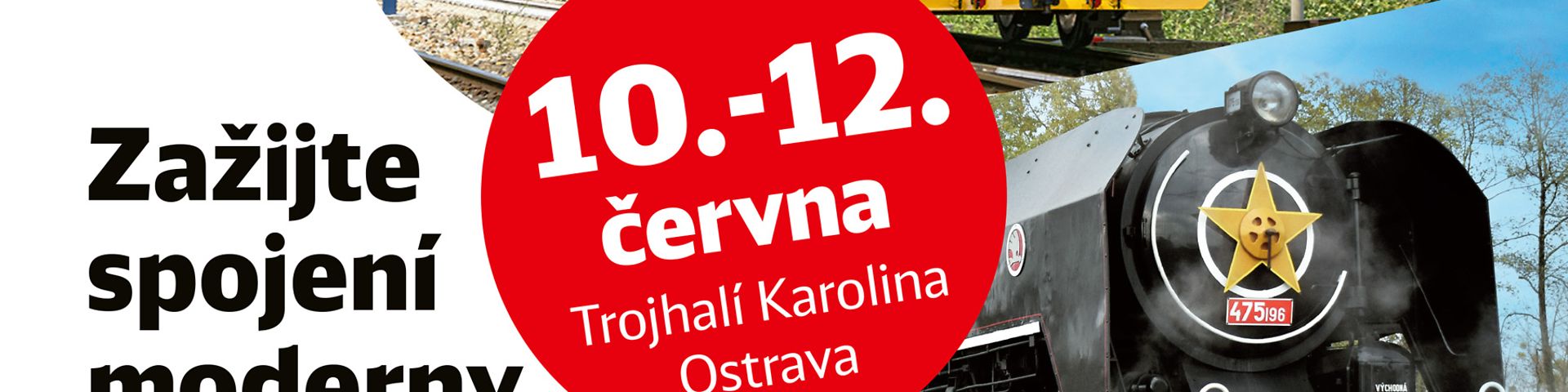 Two people of DB Cargo Czechia in front of a group of students from VSE.